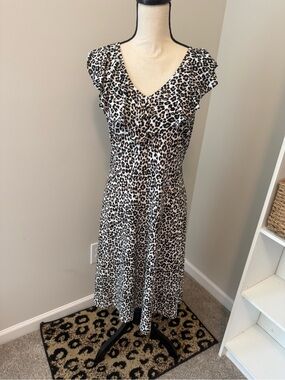 Leota Leopard Print V-Neck Midi Dress in Black & Cream
